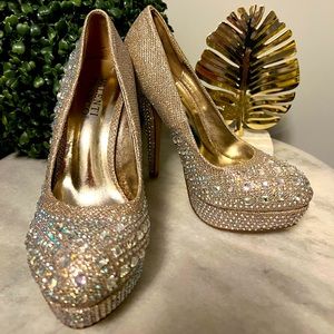 Valenti Franco studded heel